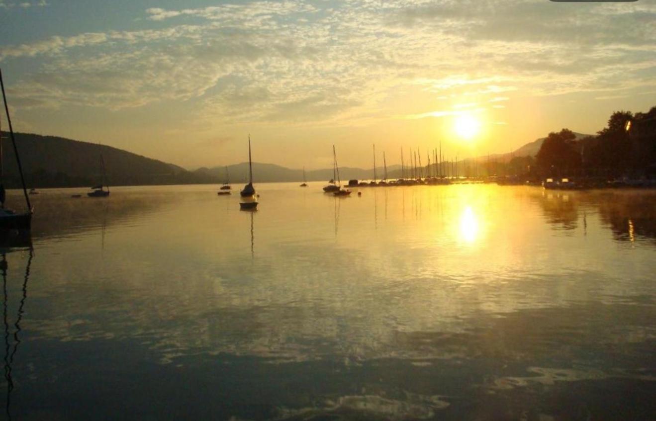 Strandhaus Am Woerthersee フェルデン・アム・ヴェルターゼー エクステリア 写真