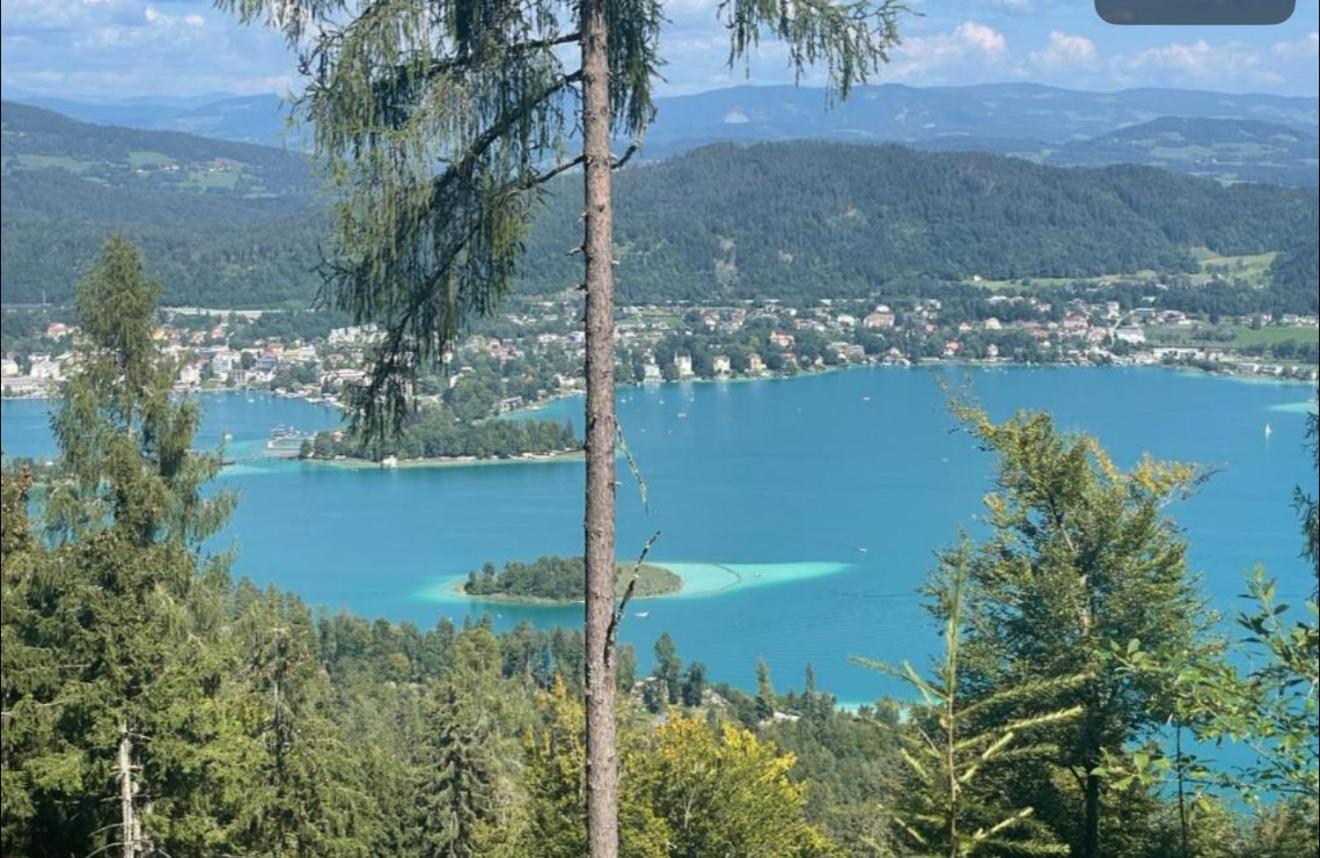 Strandhaus Am Woerthersee フェルデン・アム・ヴェルターゼー エクステリア 写真